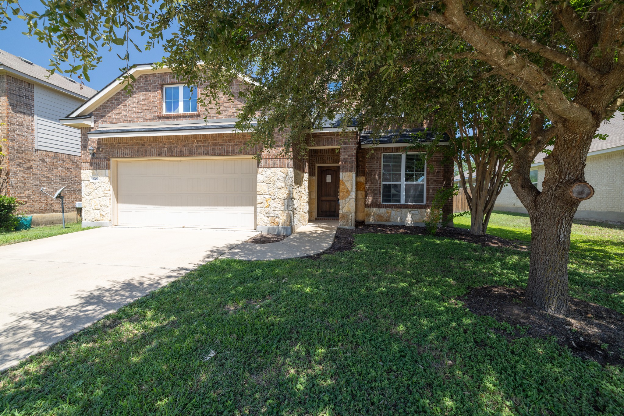 3709 Rusack Dr — photo