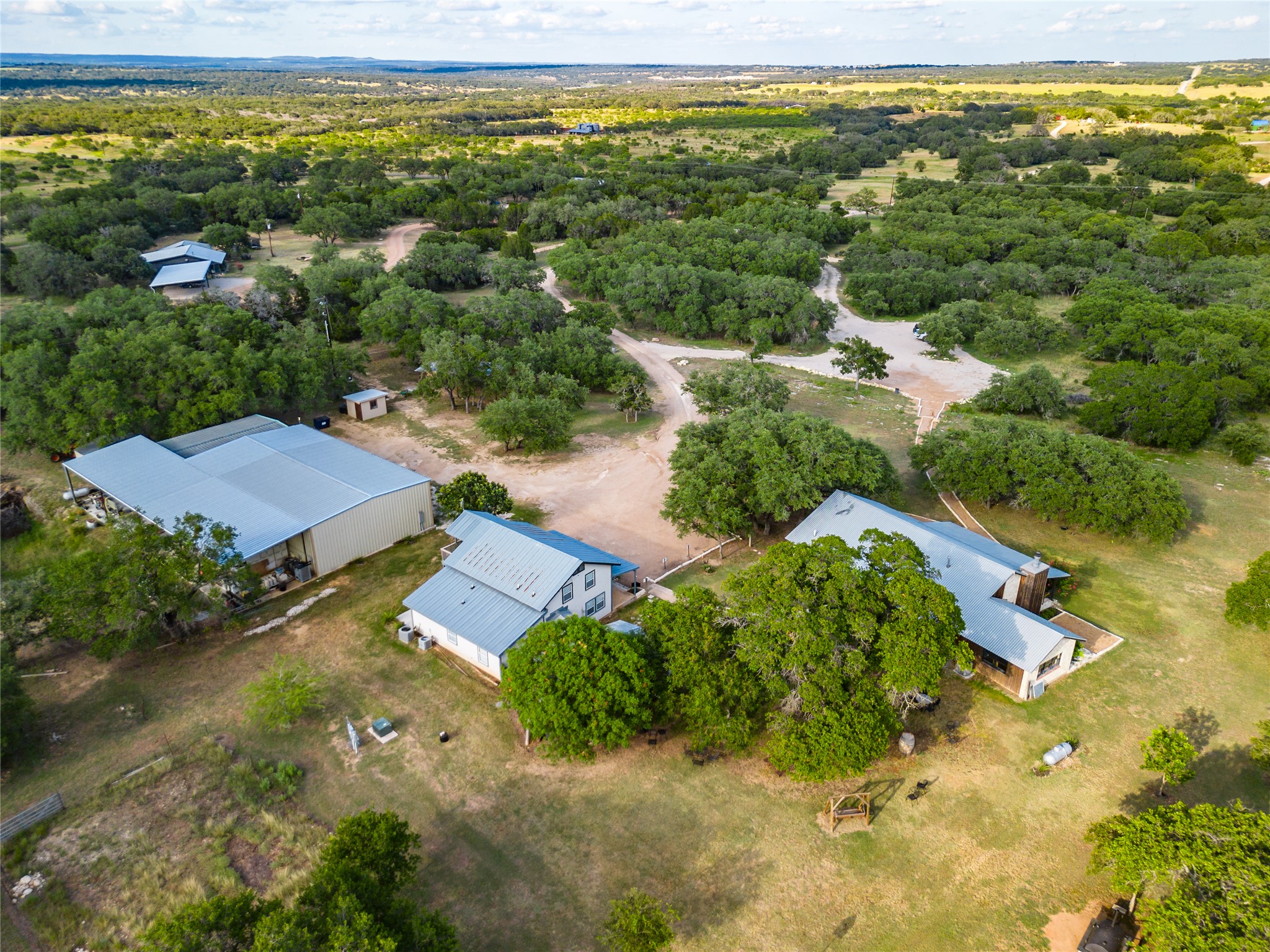 683 Ranch Road 1320, Johnson City, TX 78636 — photo 2