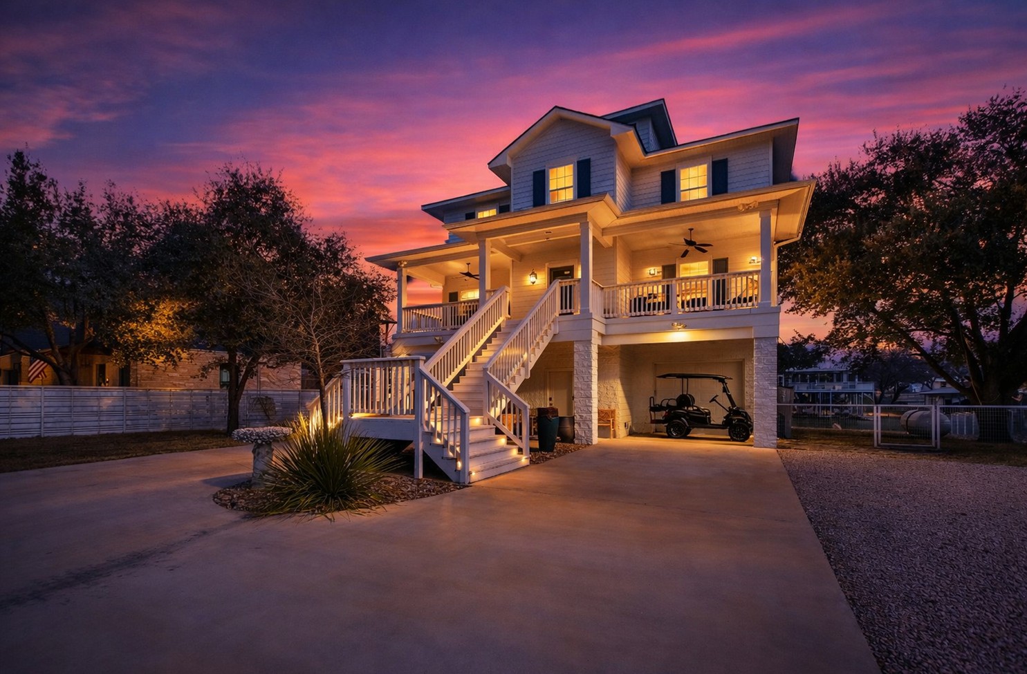 513 Oleander Dr — photo