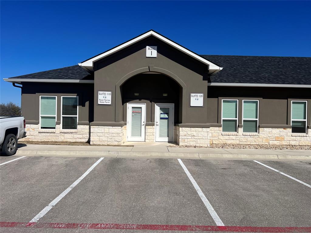 660 S Bagdad Rd 120 — photo