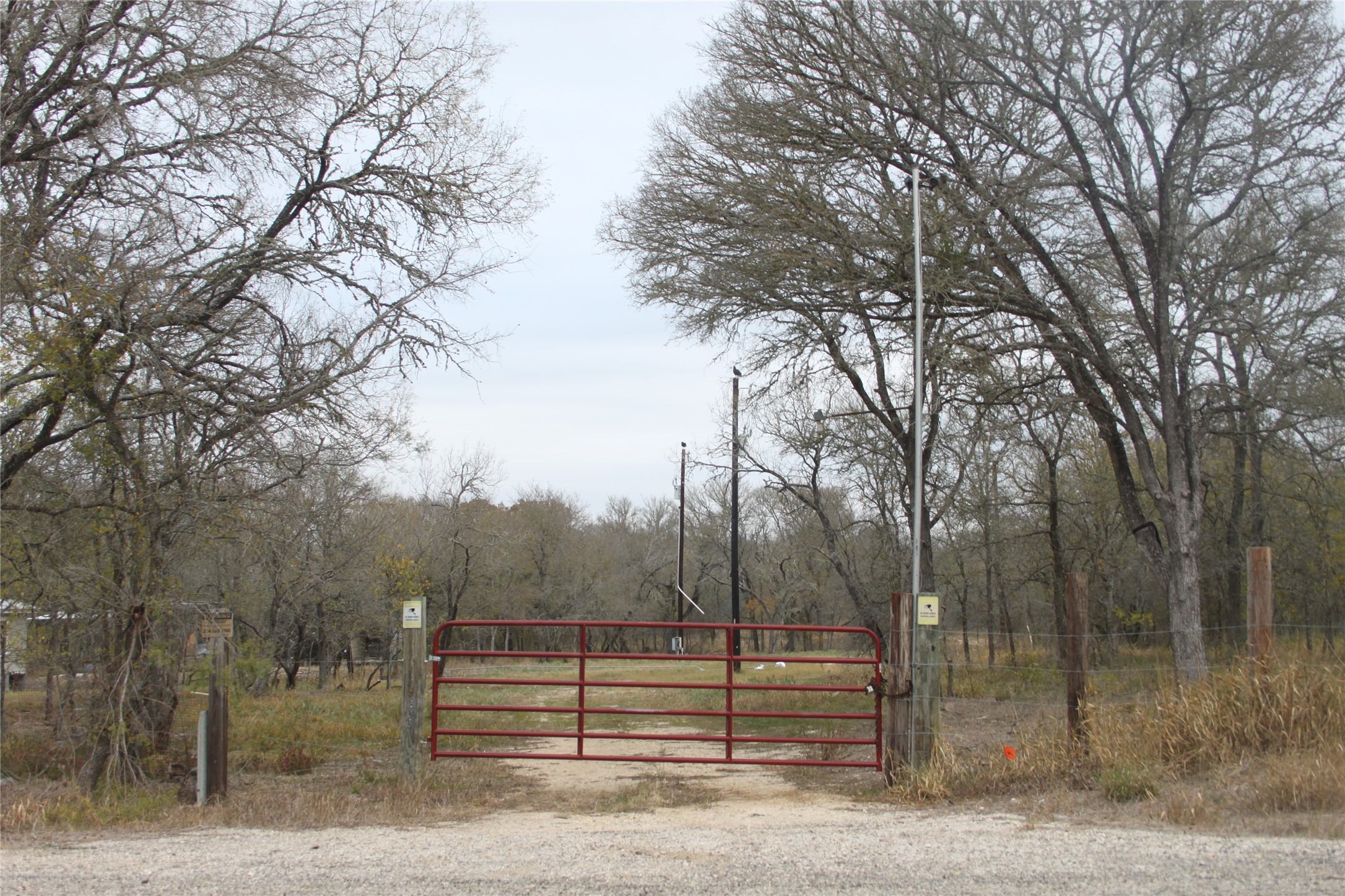 3816 FM 1854 — photo