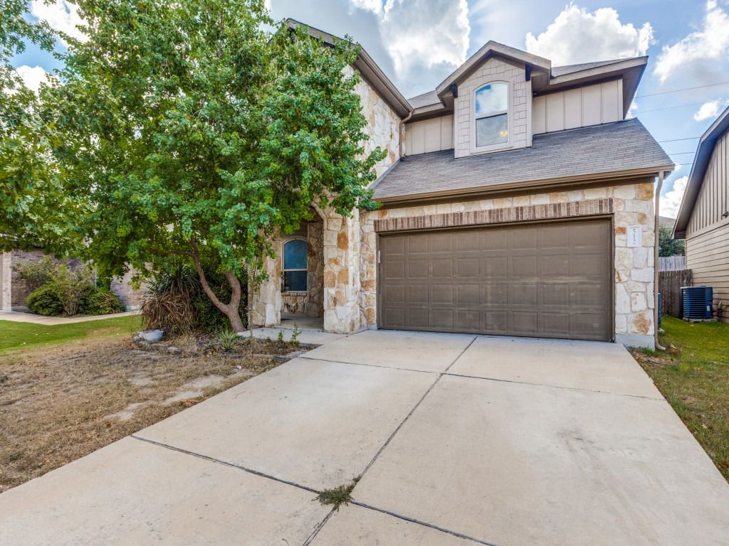 512 Eagle Brook Ln — photo