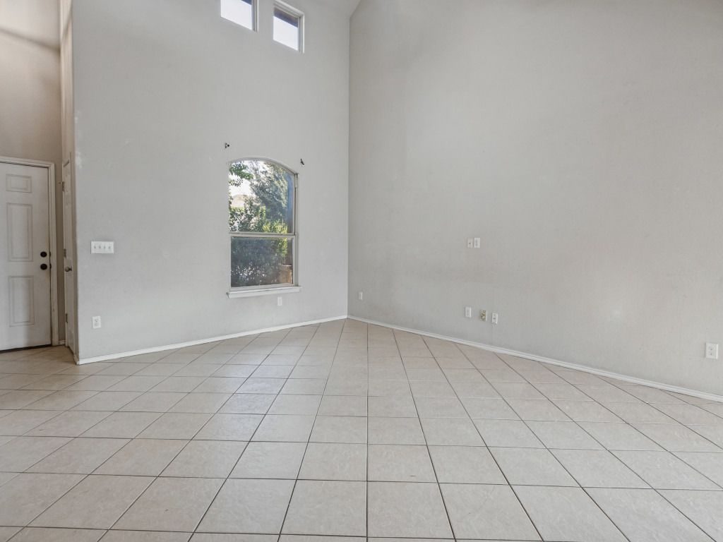 512 Eagle Brook Lane, Buda, TX 78610 — photo 3