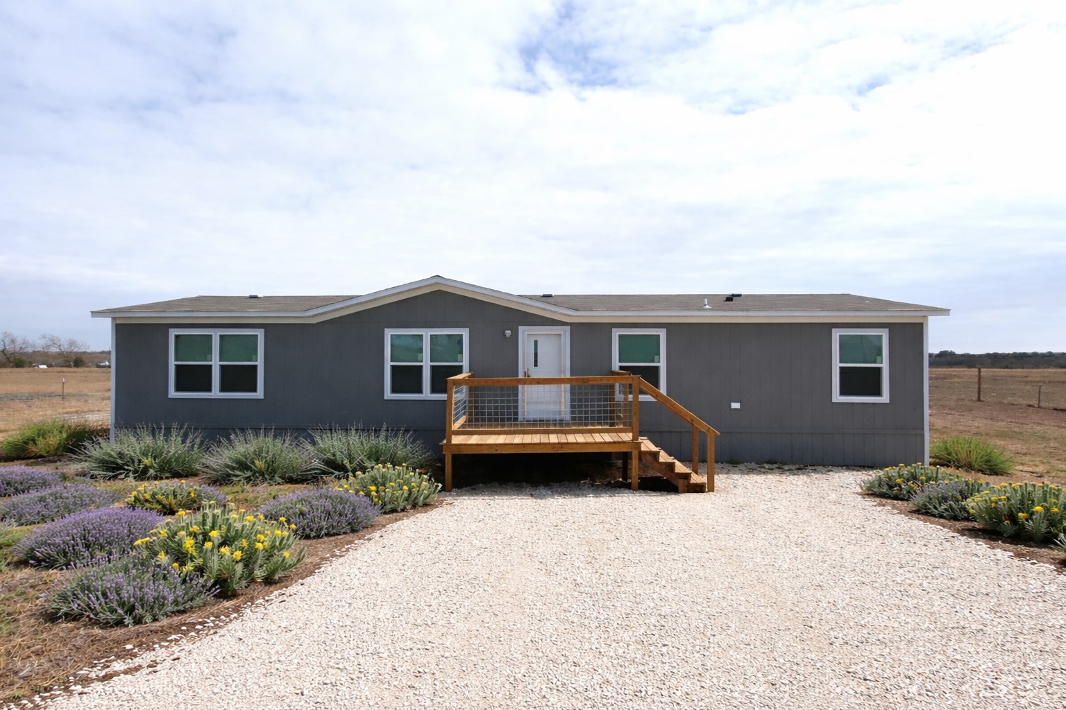6945 Seawillow Rd — photo