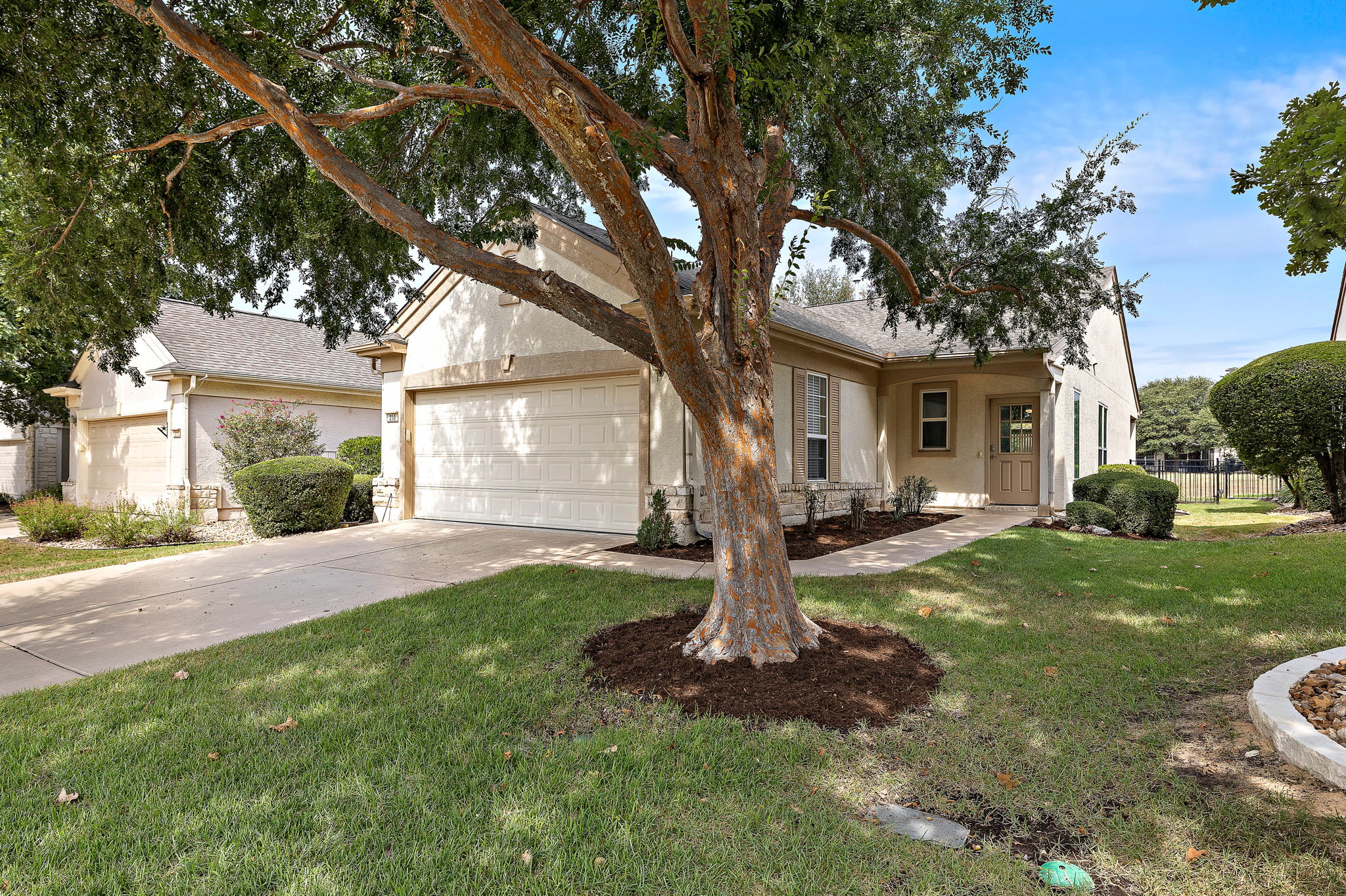 210 Crockett Loop, Georgetown, TX 78633 — photo 3
