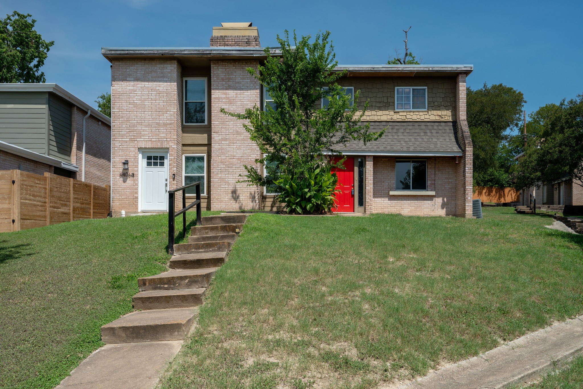 6406 Chimney Creek Cir B — photo