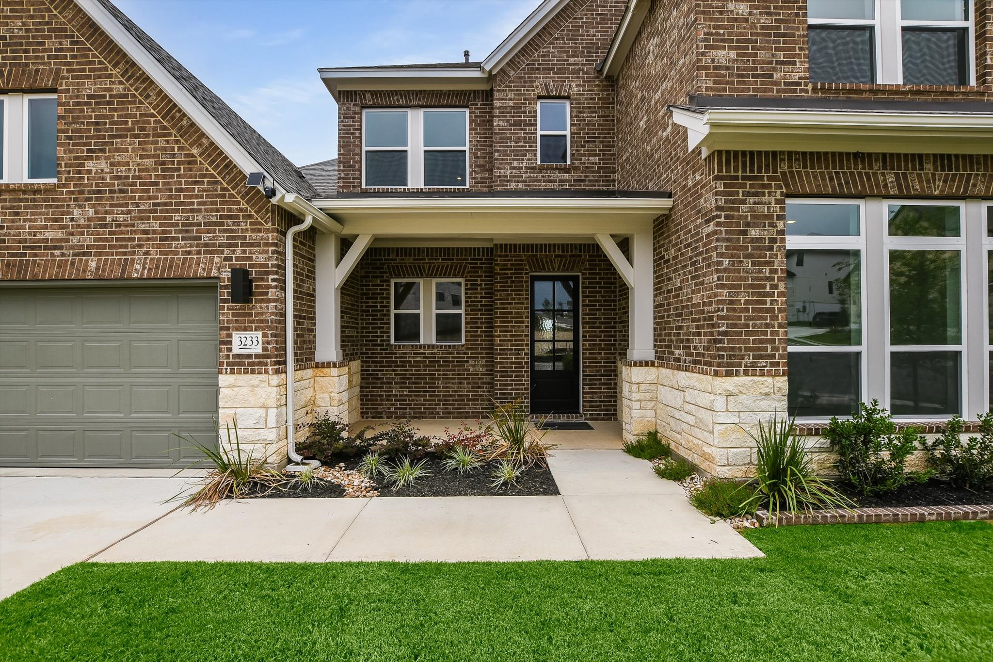 3233 Lookout Mountain Road, Georgetown, TX 78628 — photo 2