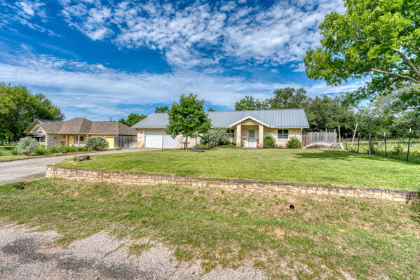 215 E McGee Trl — photo