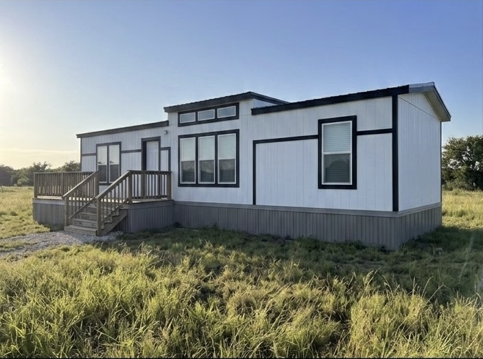 437 CR 423 — photo