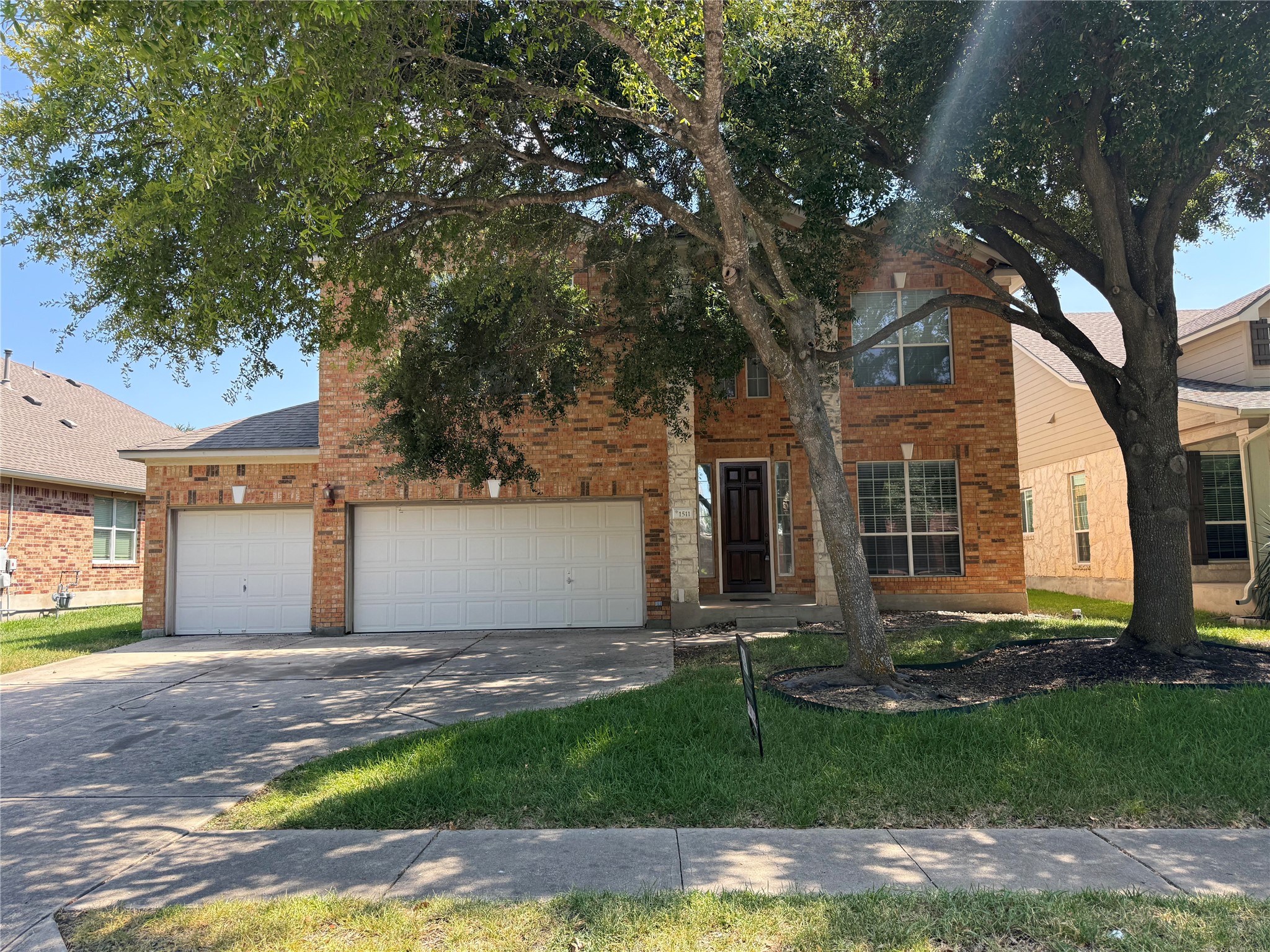 1511 Homewood Cir — photo