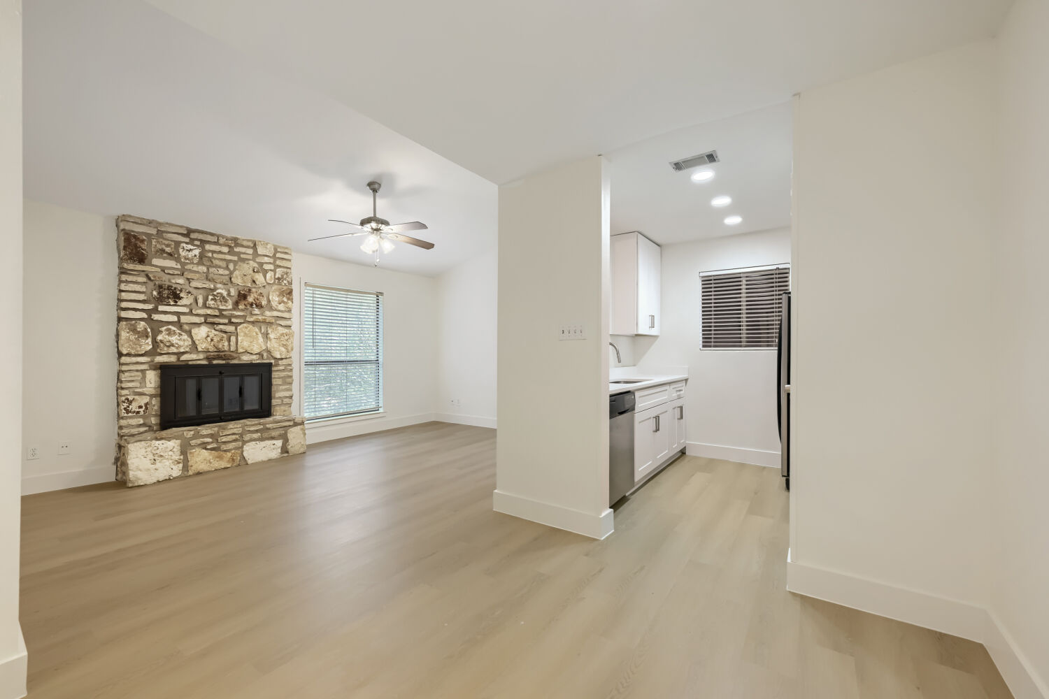 6903 Deatonhill Dr Unit 31 — photo