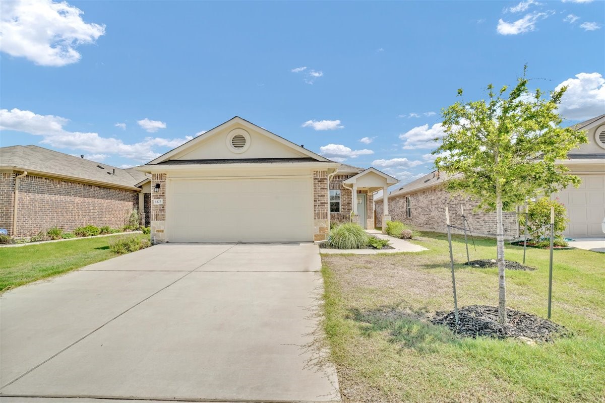 1425 Fairhaven Gtwy — photo