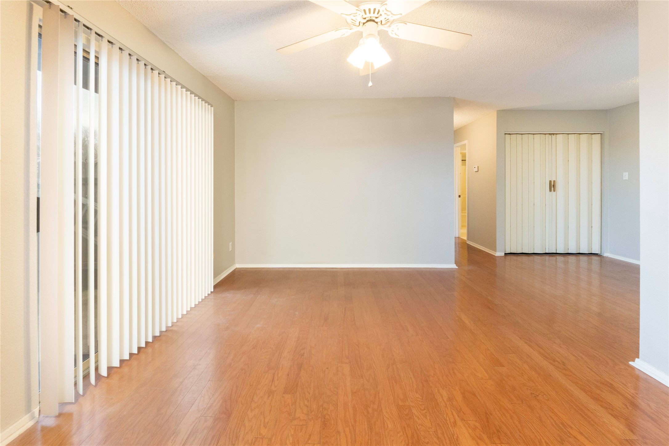 6903 Deatonhill Dr 28 — photo