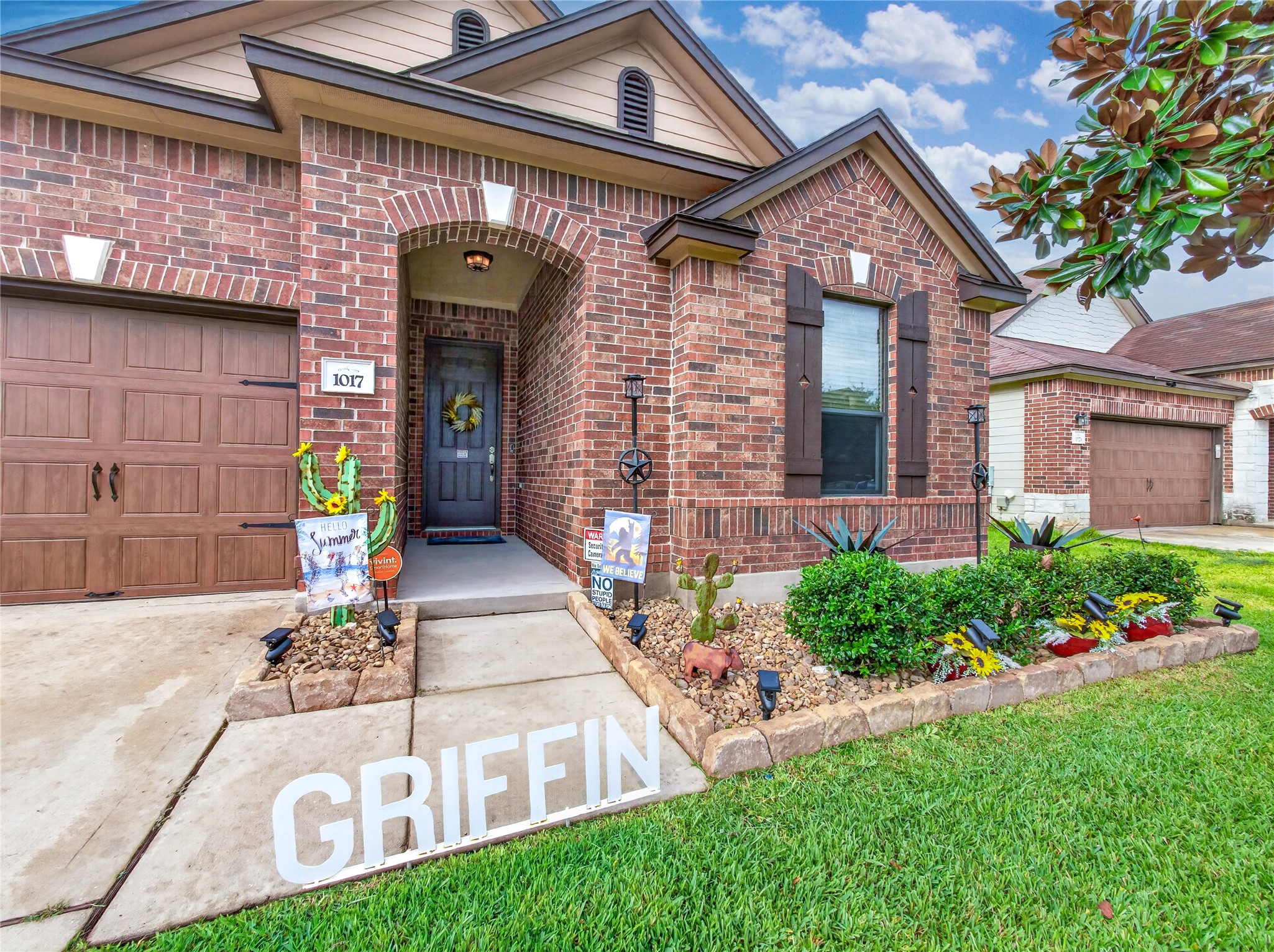 1017 Oatmeal Dr — photo