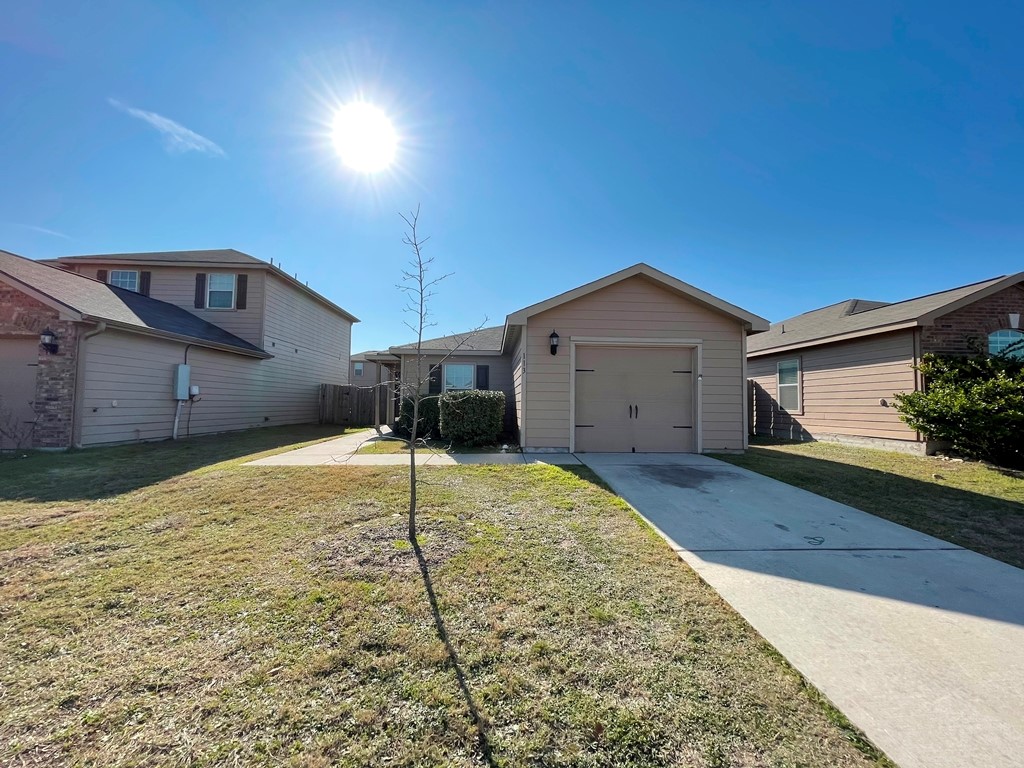 113 Robertson Ln — photo