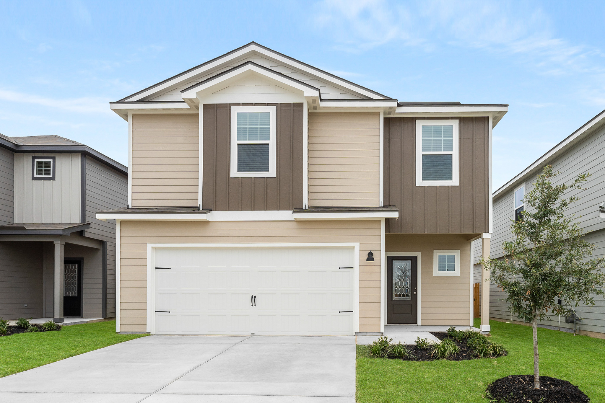 235 Surrey Oaks — photo