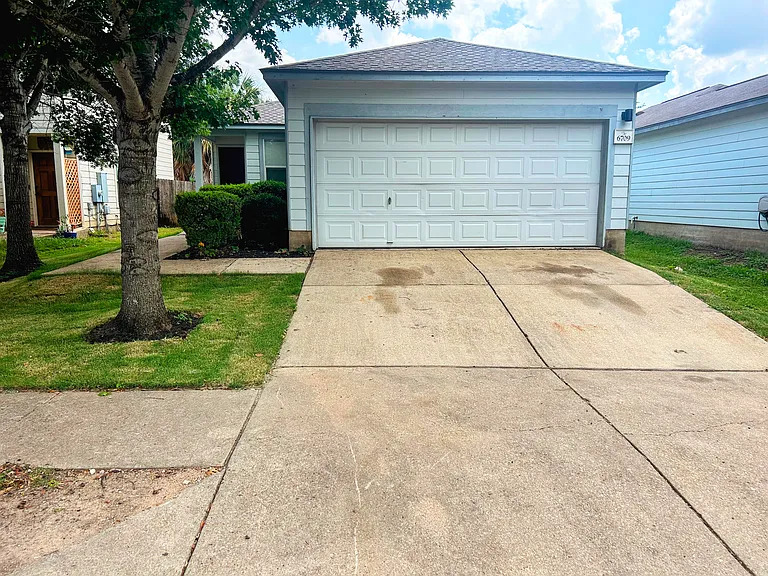 6709 Doyal Drive, Austin, TX 78747 — photo 3