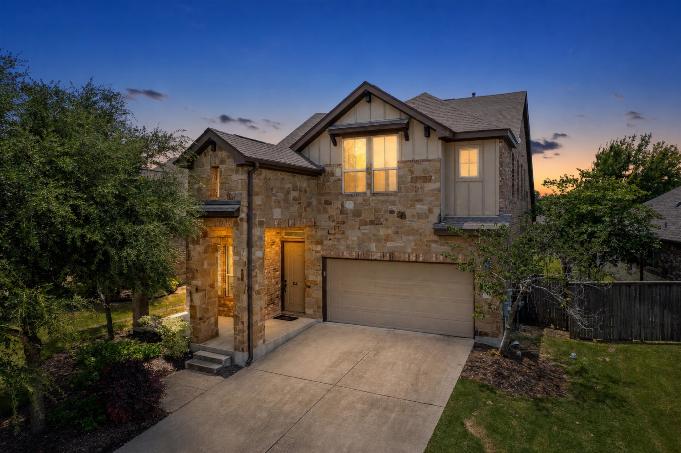 1008 Clearwing Cir — photo