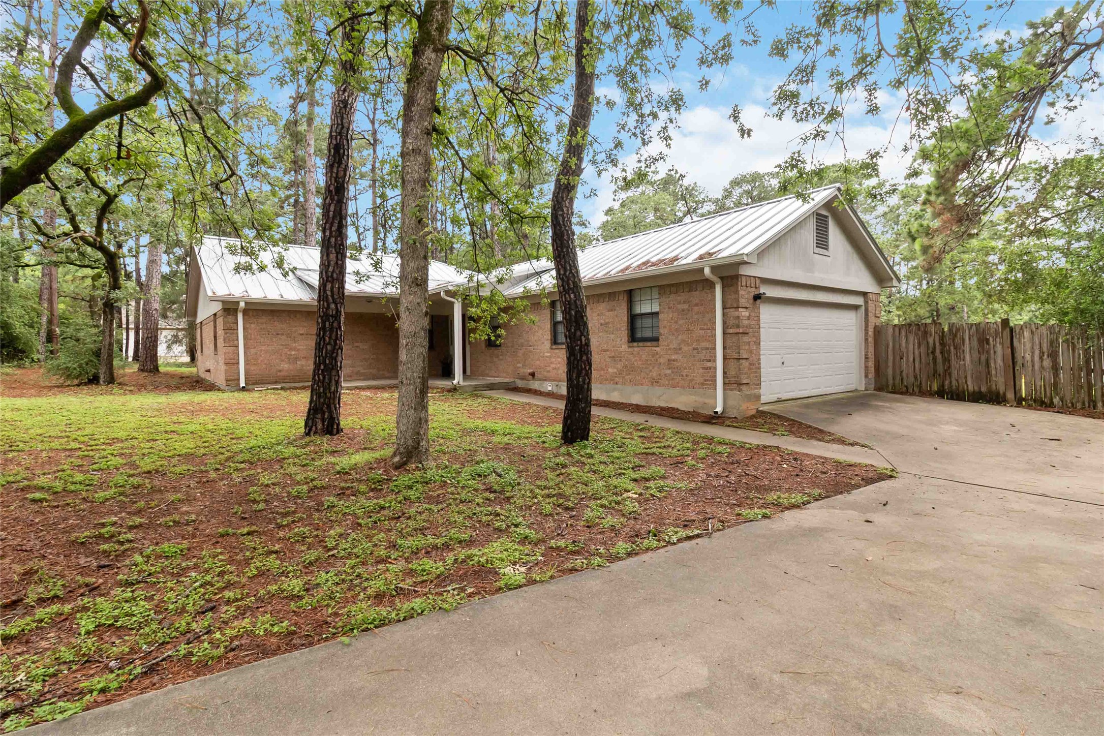 326 Pine View Loop, Bastrop, TX 78602 — photo 2