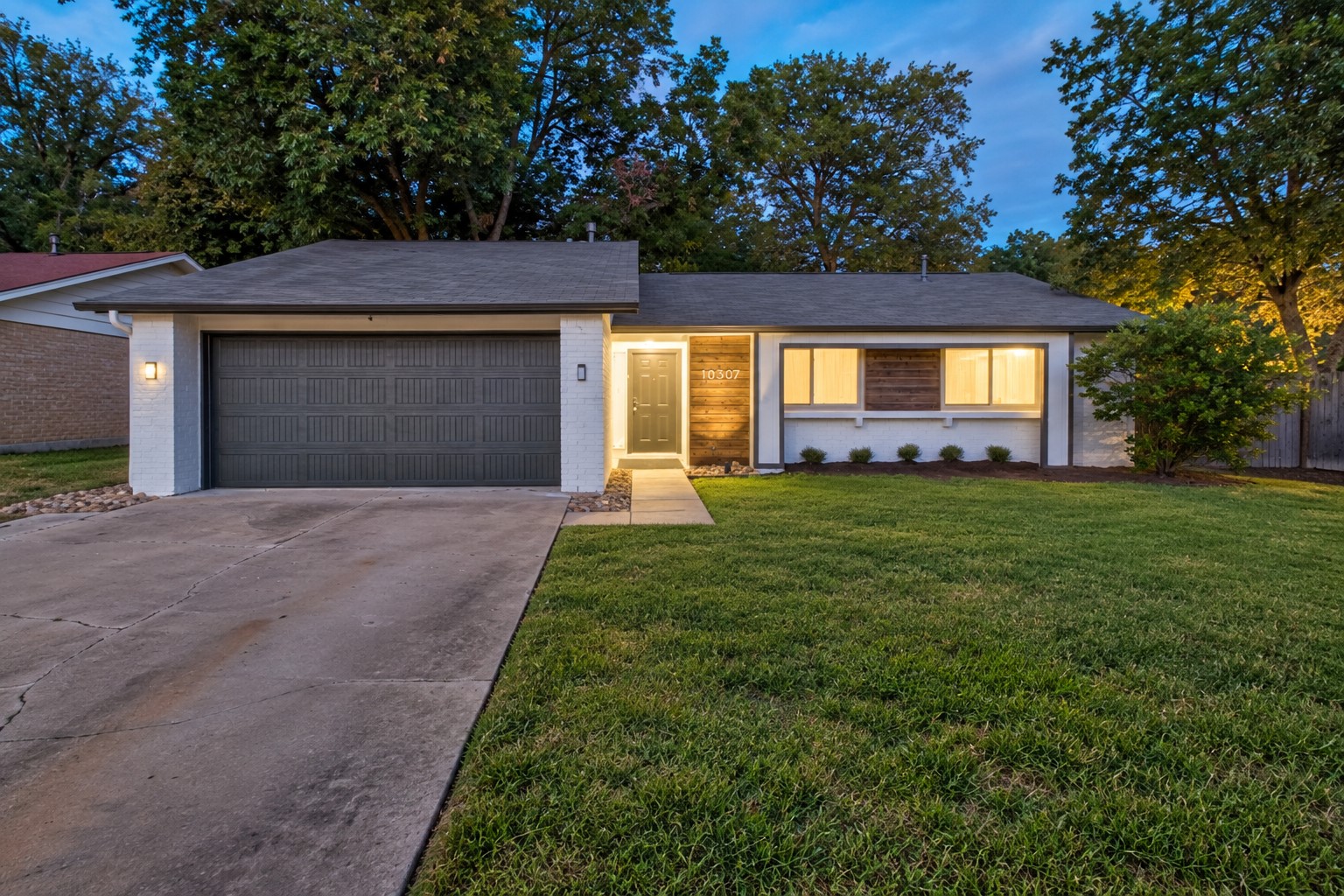 10307 Quail Ridge Dr — photo