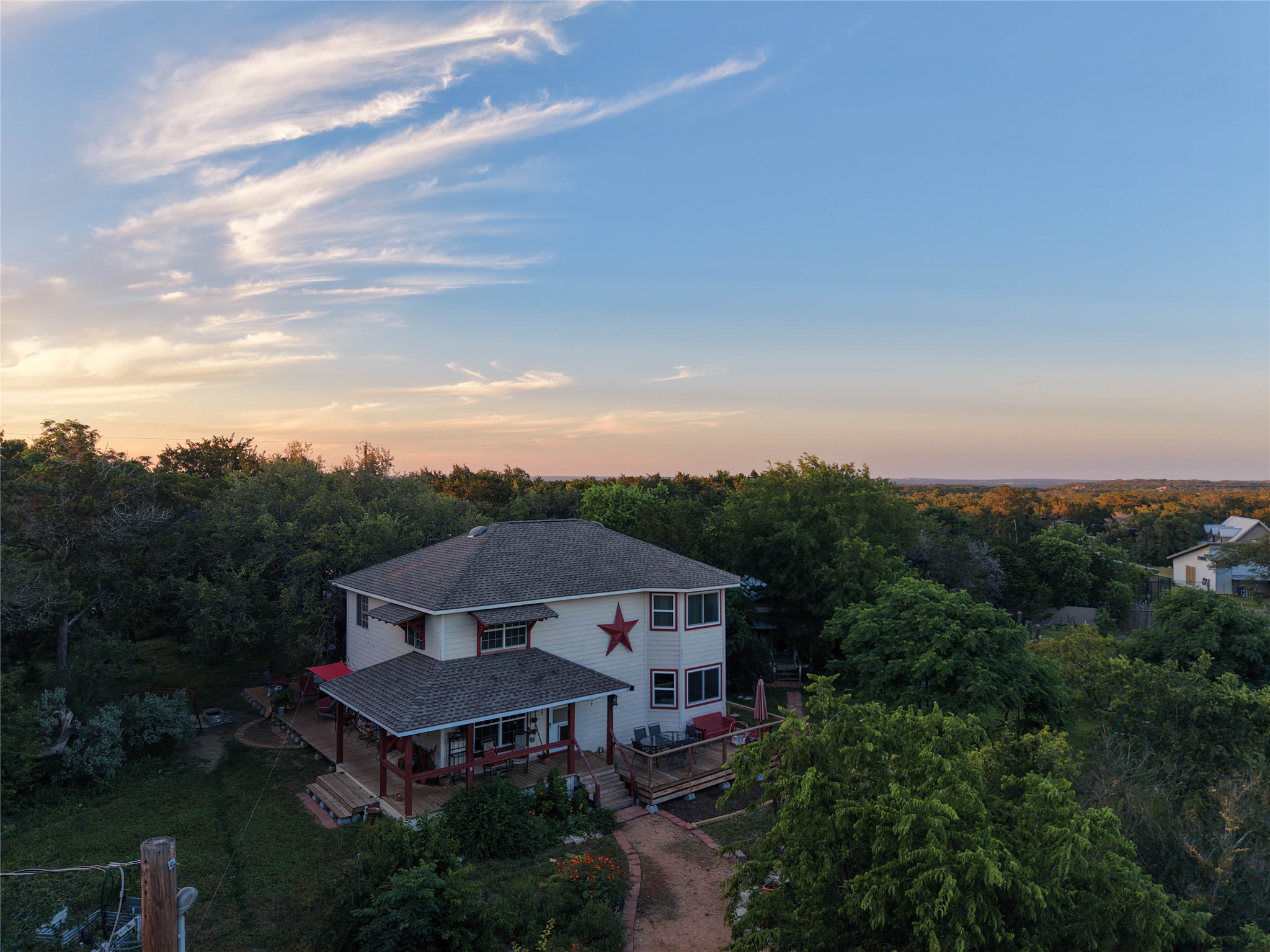 2525 S Rainbow Ranch Rd — photo