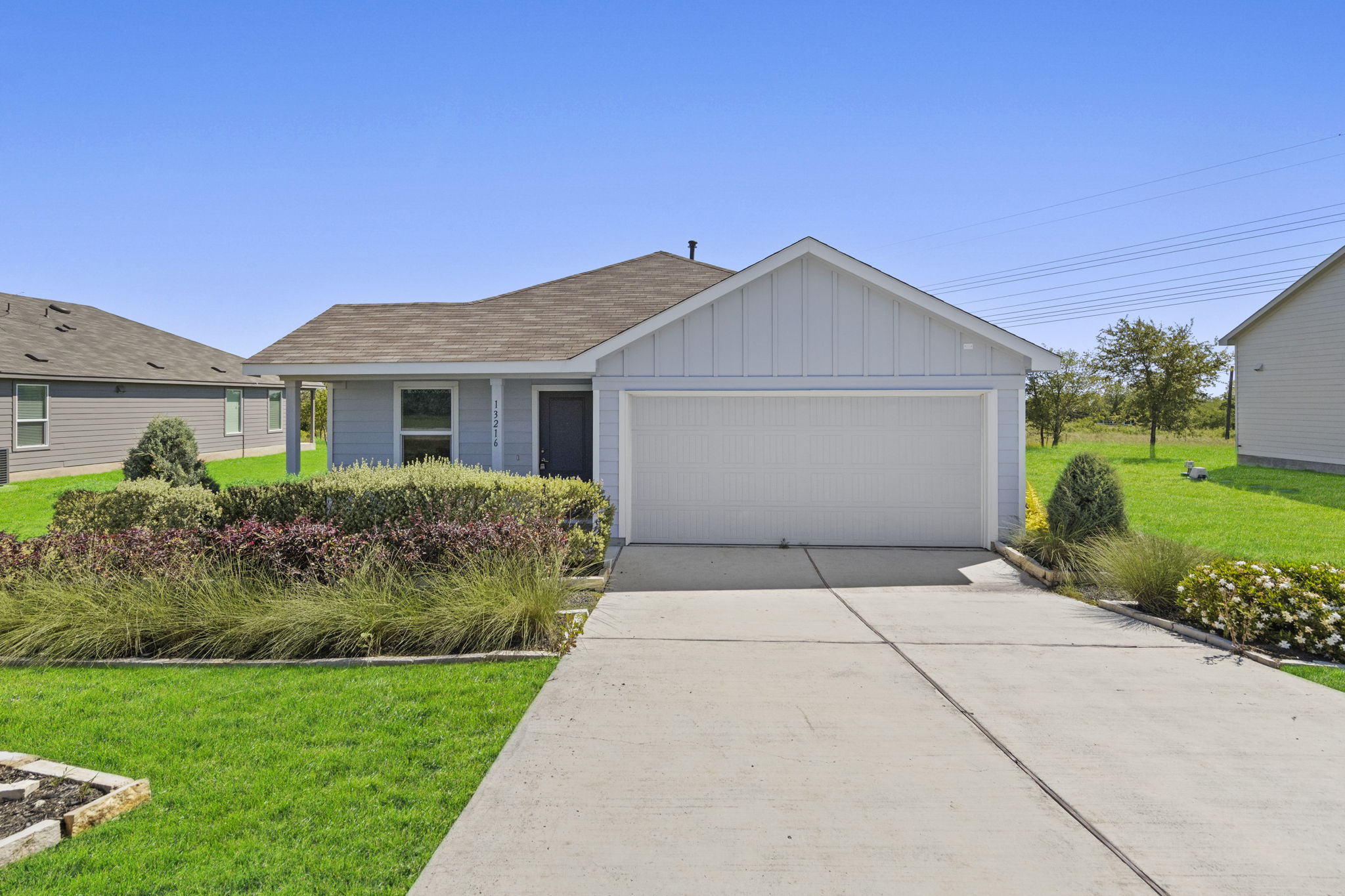 13216 Eastland Dr — photo