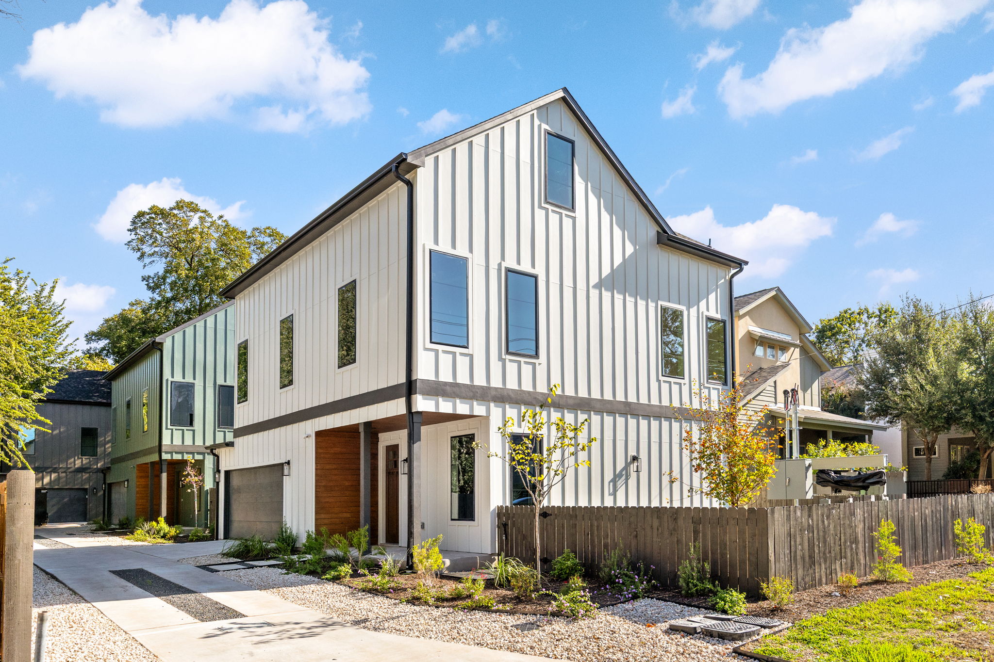1004 Romeria Dr Unit 1 — photo