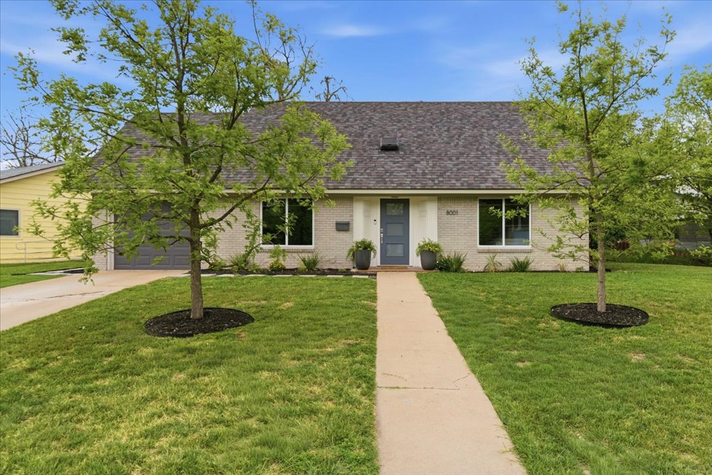 8001 Camden Dr — photo