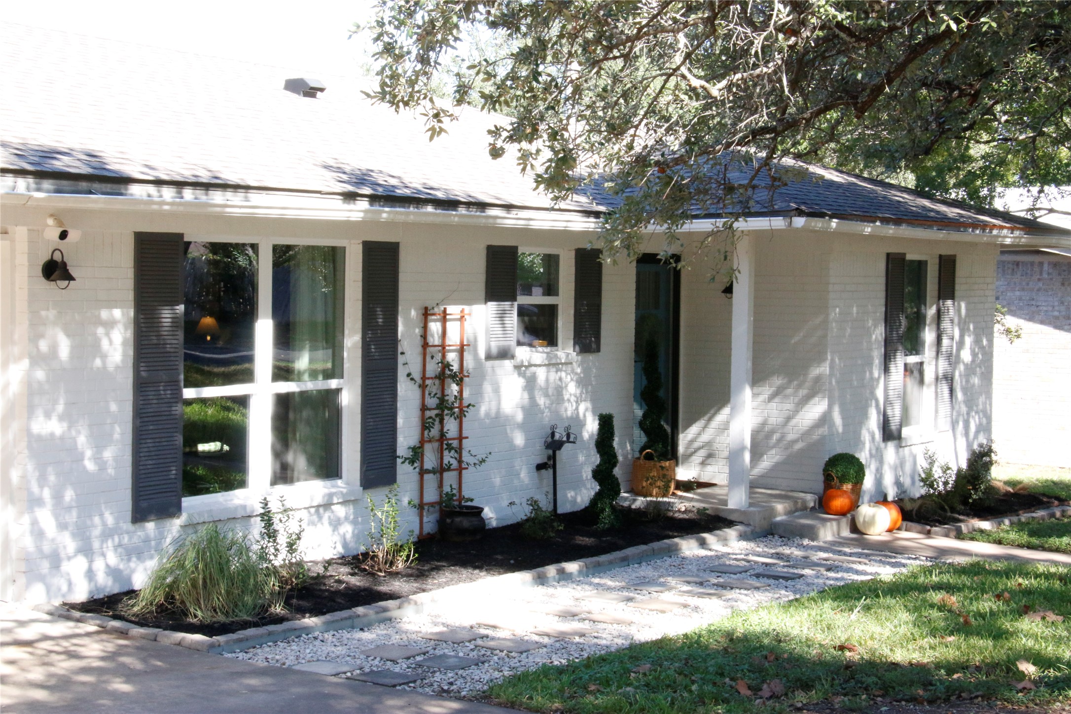 11912 Oakbrook Dr — photo