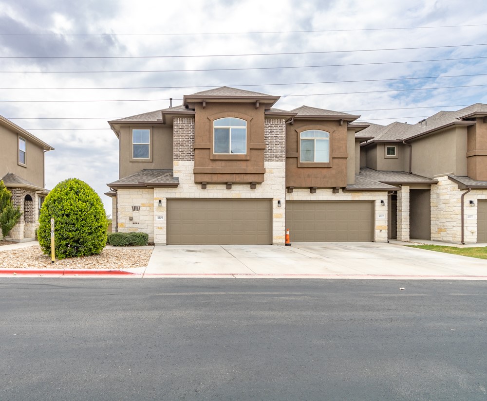 2880 Donnell Dr 4101 — photo