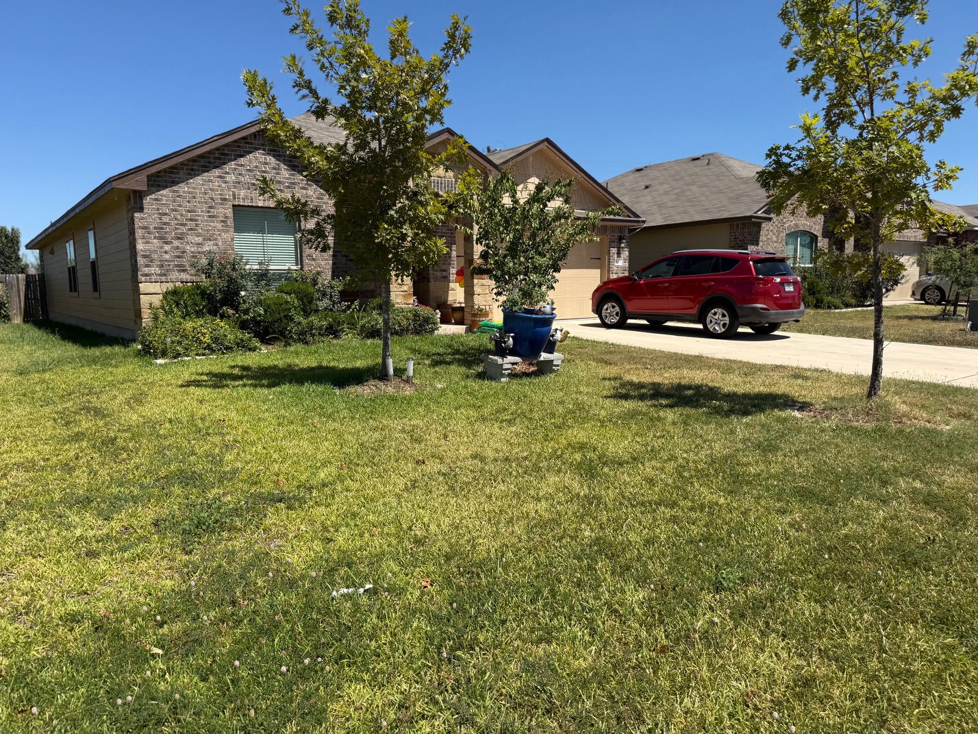 617 Ibis Falls Loop, Jarrell, TX 76537 — photo 2