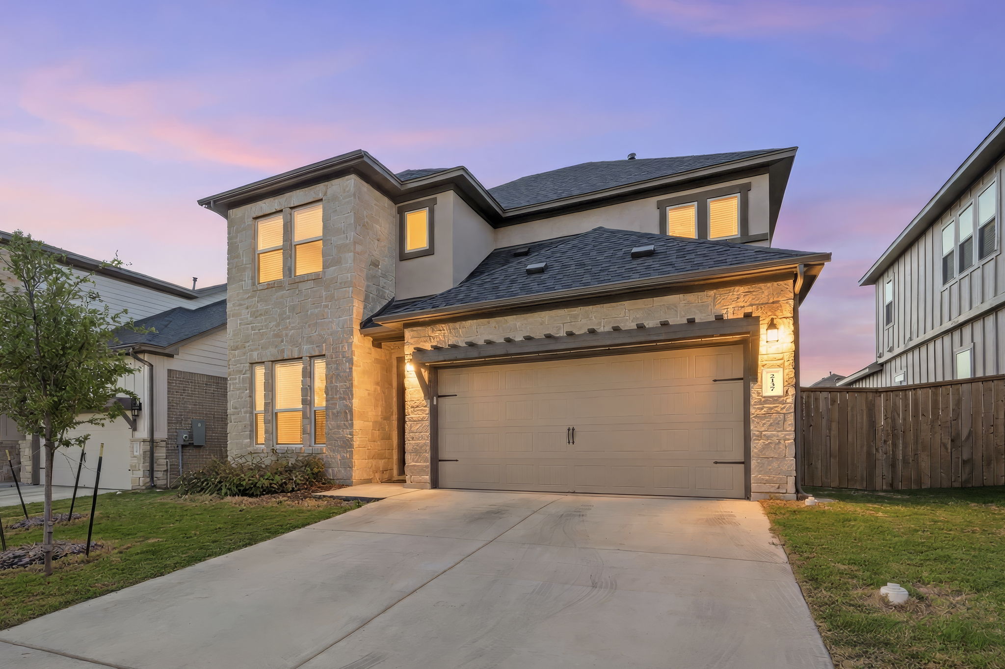 2137 Spokane Dr — photo