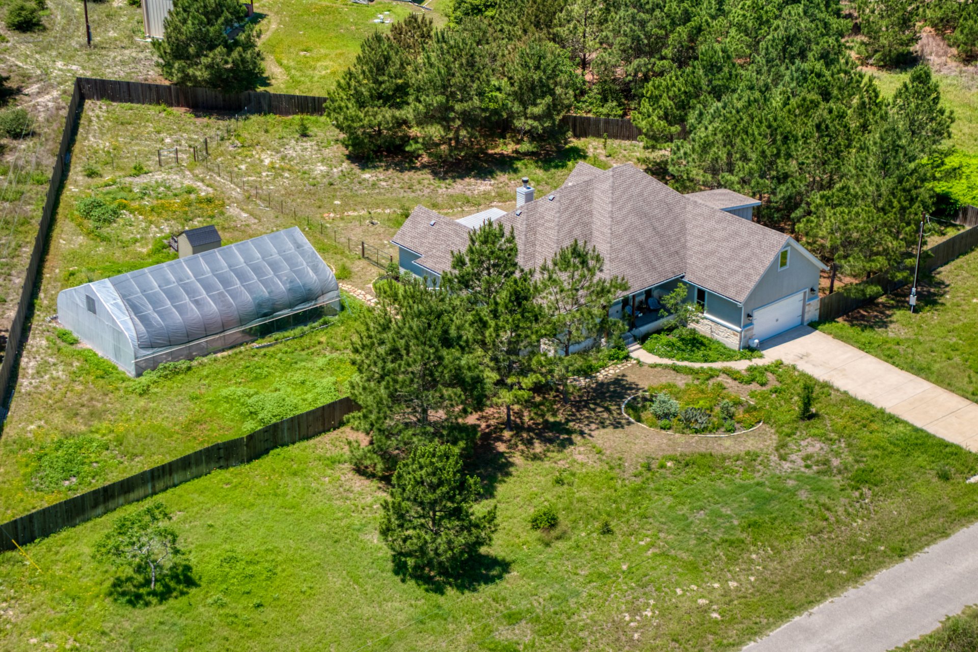 258 County Road, Bastrop, TX 78602 — photo 2