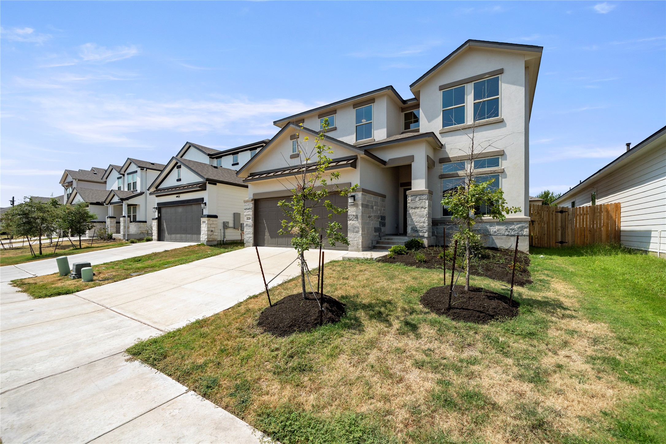 145 Comet Pointe Drive, Georgetown, TX 78628 — photo 3
