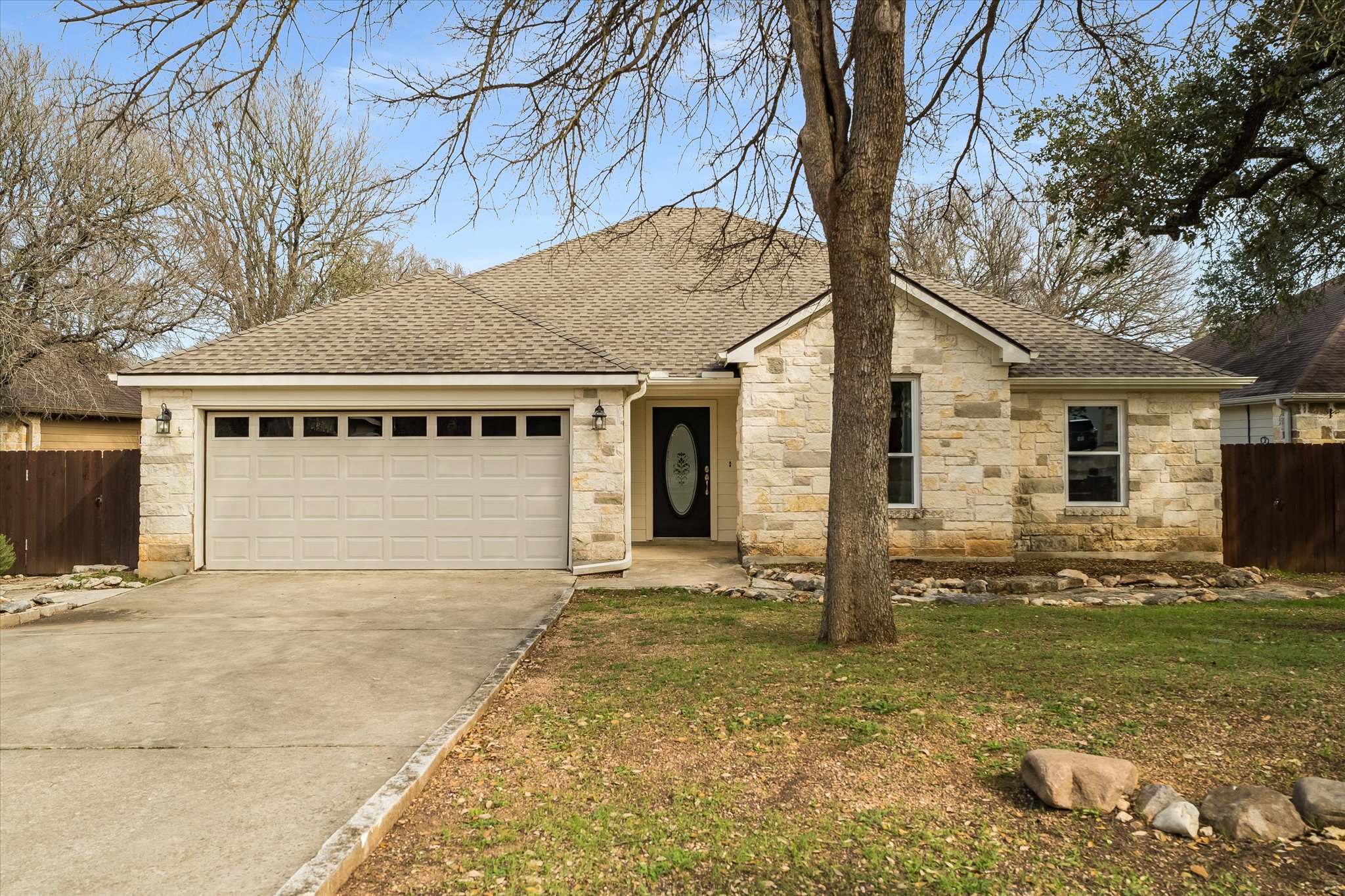 16 Serenade Cir — photo