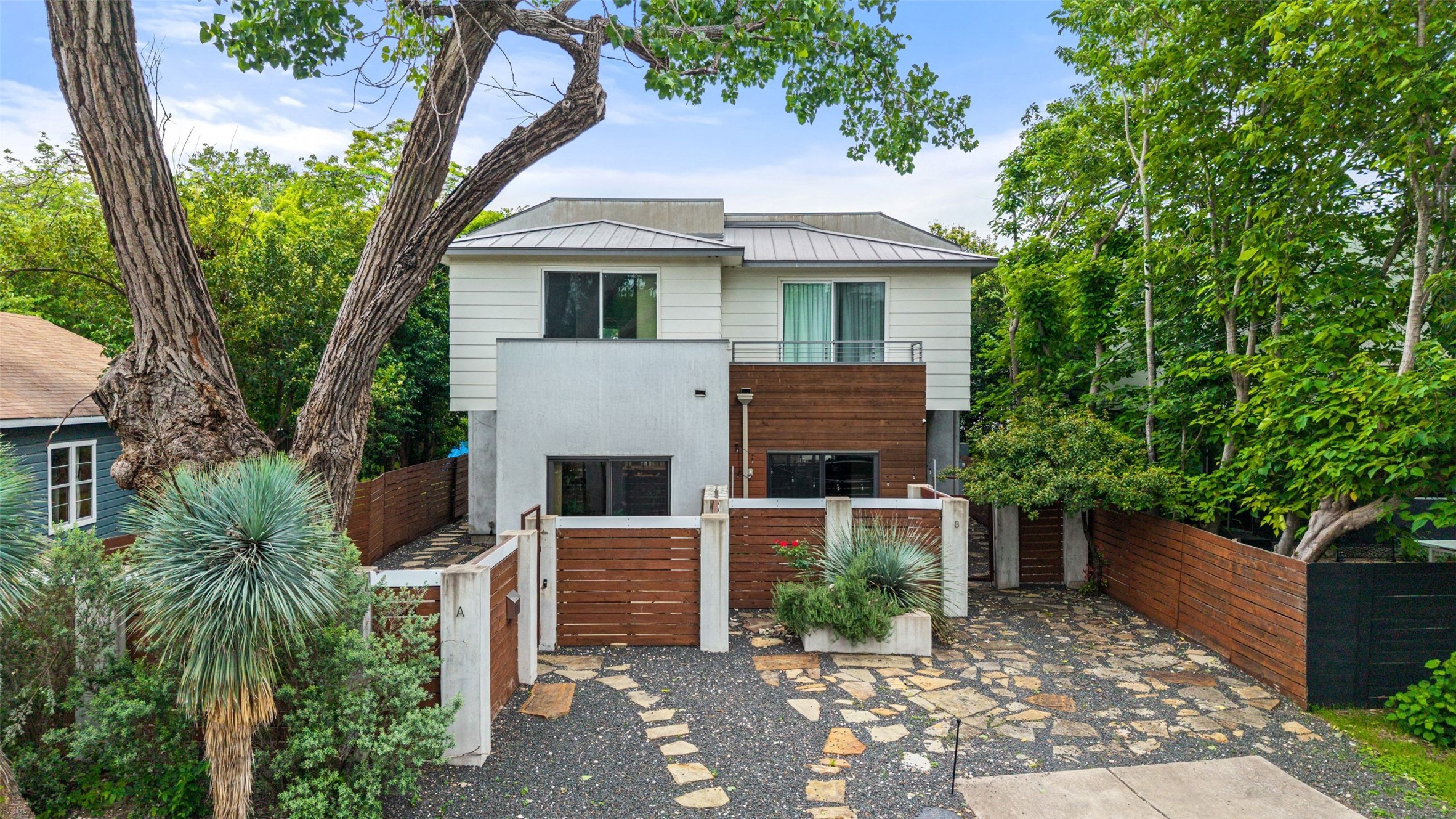 613 W Annie St a — photo
