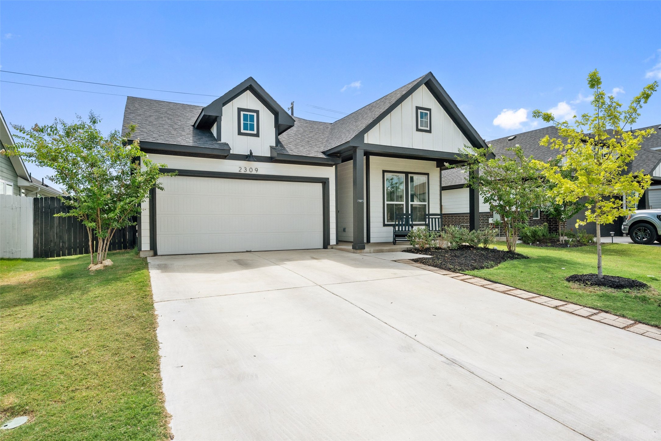 2309 Western View Dr — photo