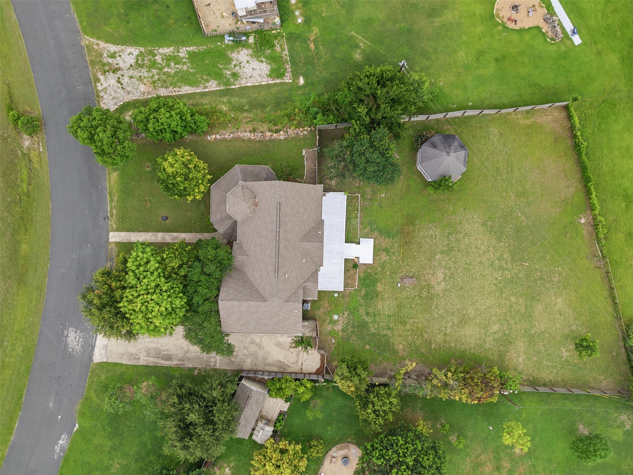 115 Clarks Grove Ln — photo