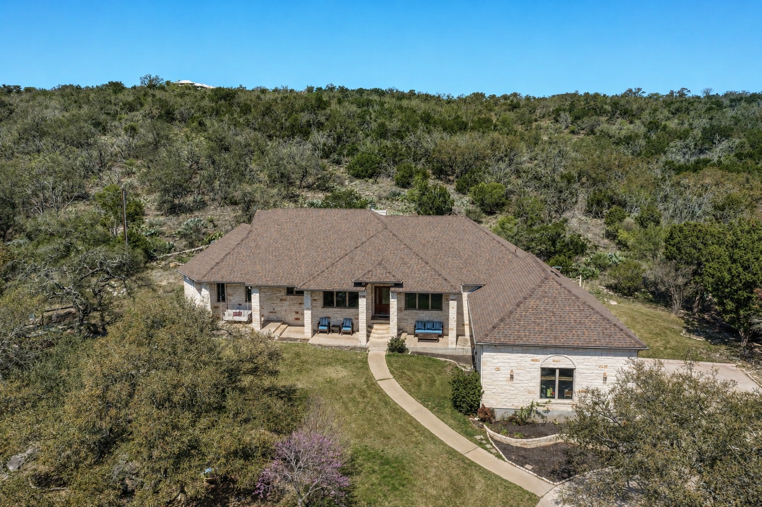 330 Juniper Trl — photo