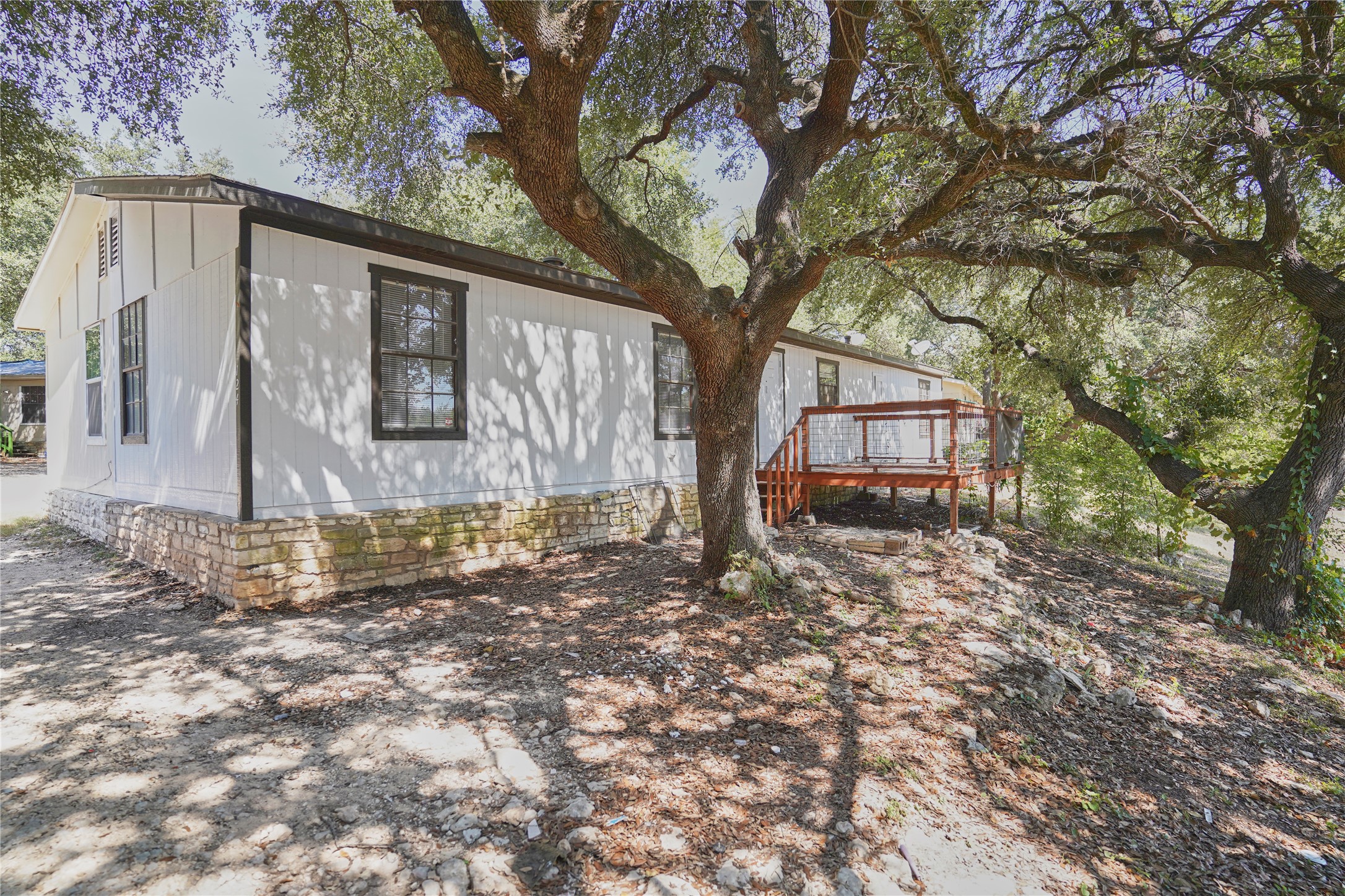 23393 Nameless Rd 124 — photo