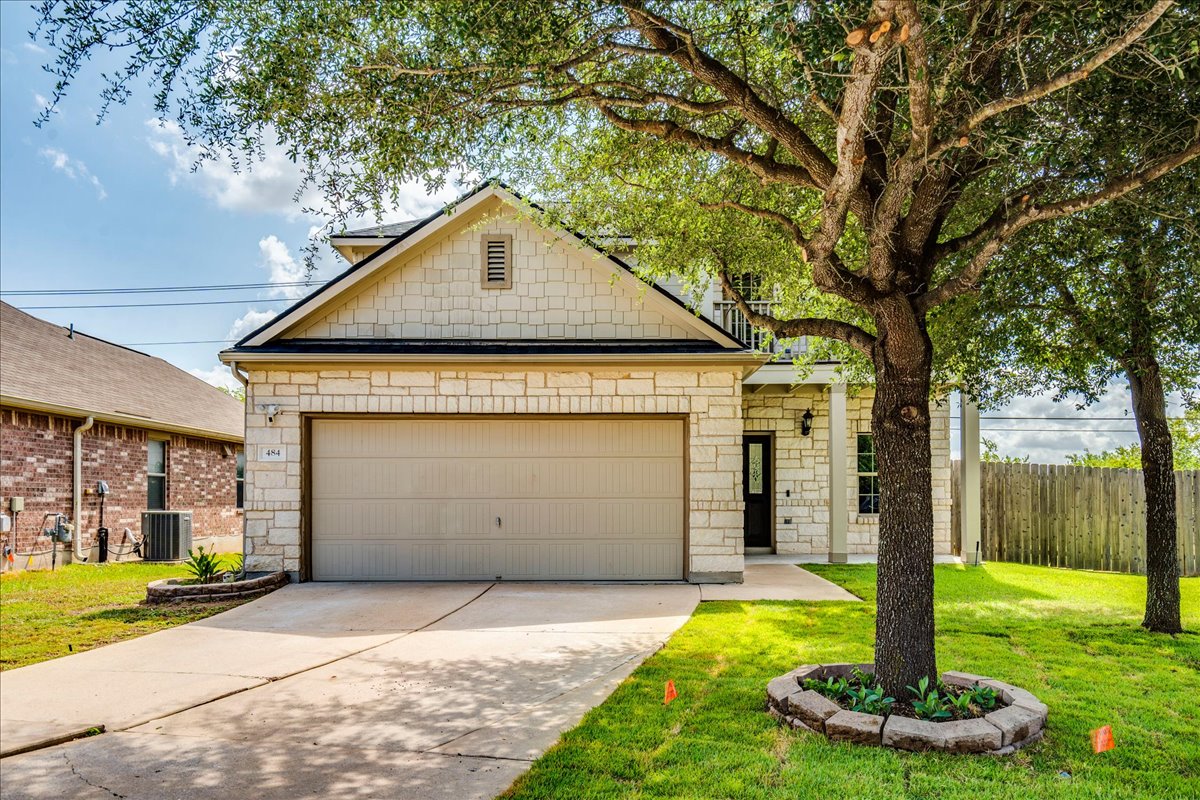 484 Travertine Trl — photo