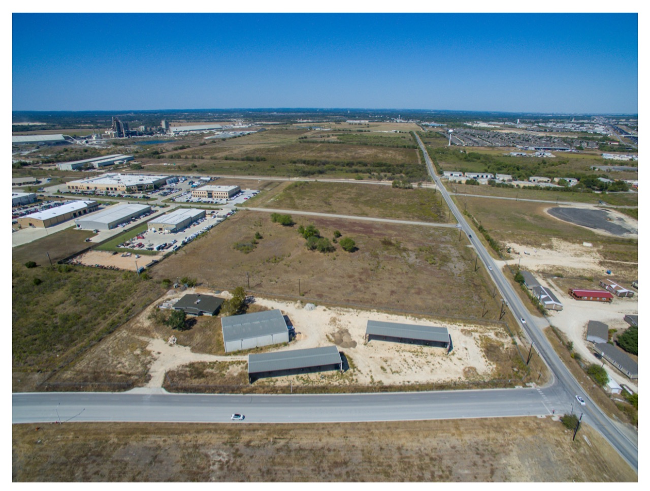 2270 S Loop 4 — photo