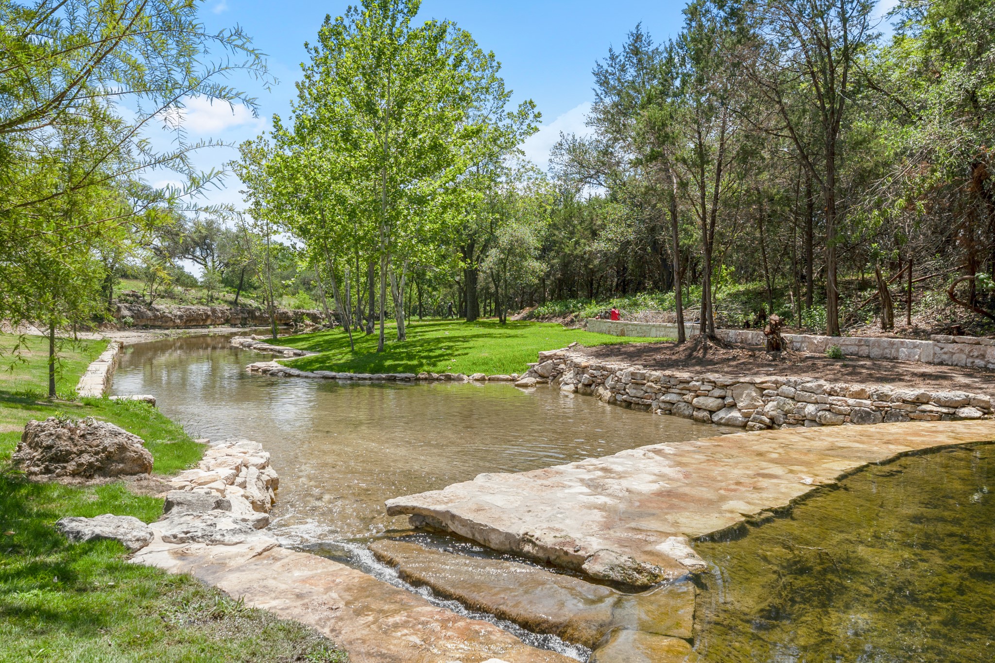 5115 Twin Acres Dr — photo