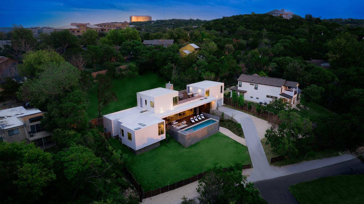 7120 Clifton Ln — photo