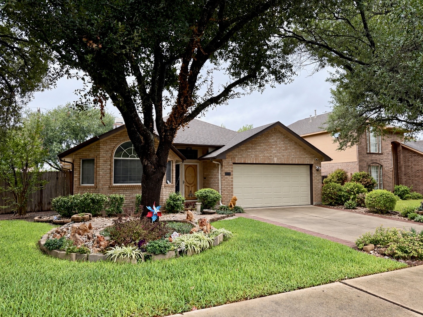1825 Chino Valley Trl — photo