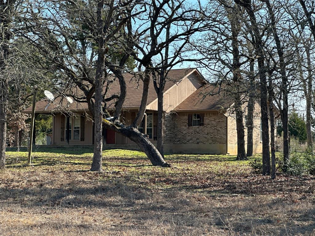 1047 Private Road 3022 — photo
