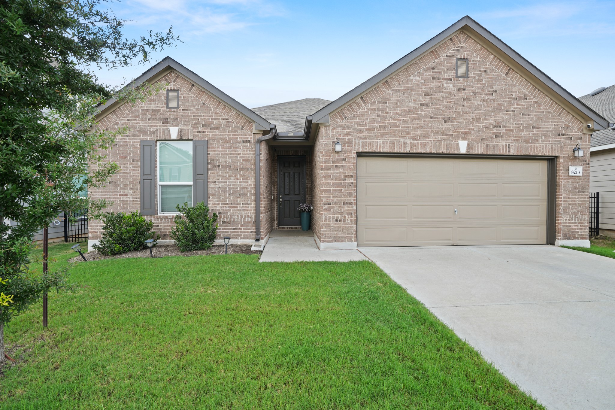 8213 Knoxville Trl — photo