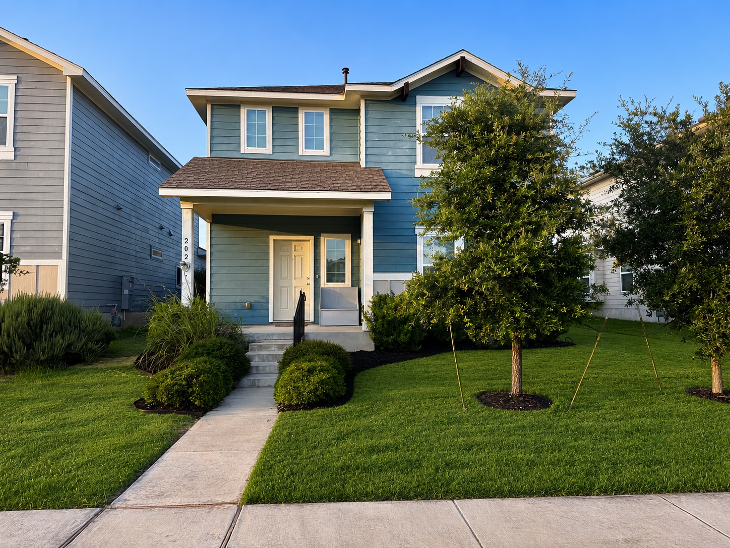 202 Mossycup Dr — photo