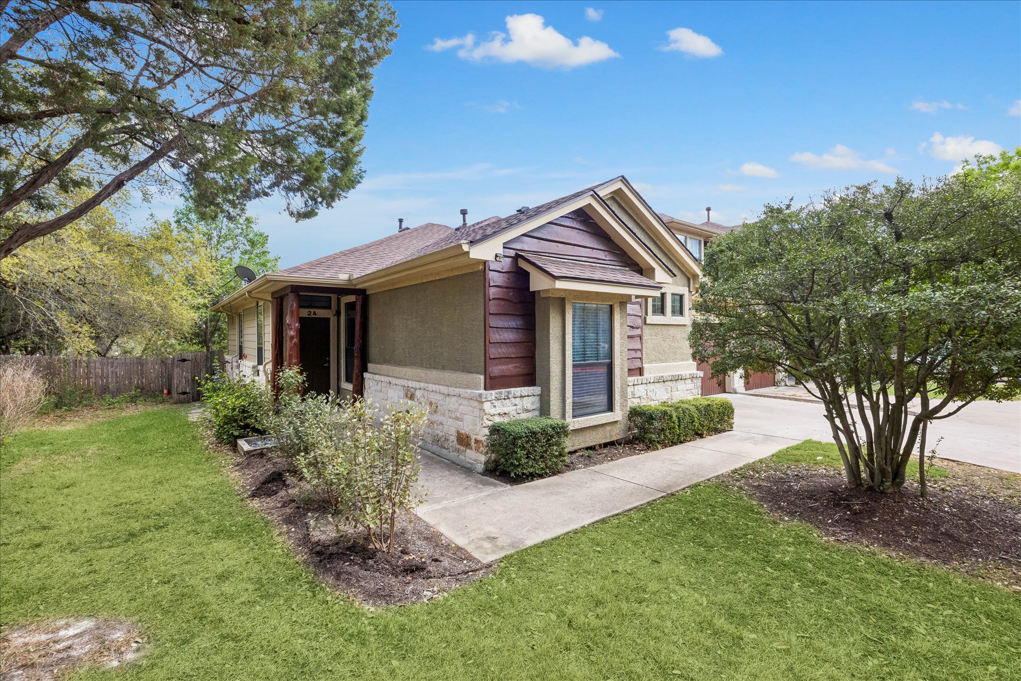 6705 Covered Bridge Dr 24 — photo