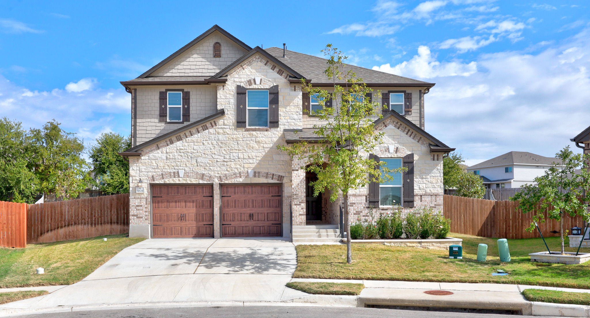 4621 Teverola Dr — photo